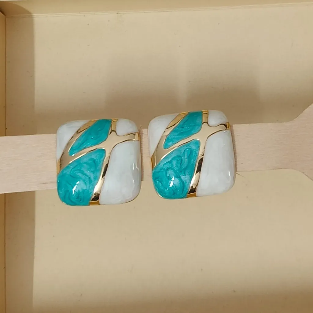 [ATEG052] Marble Enamel Square Stud Earrings – Anti Tarnish