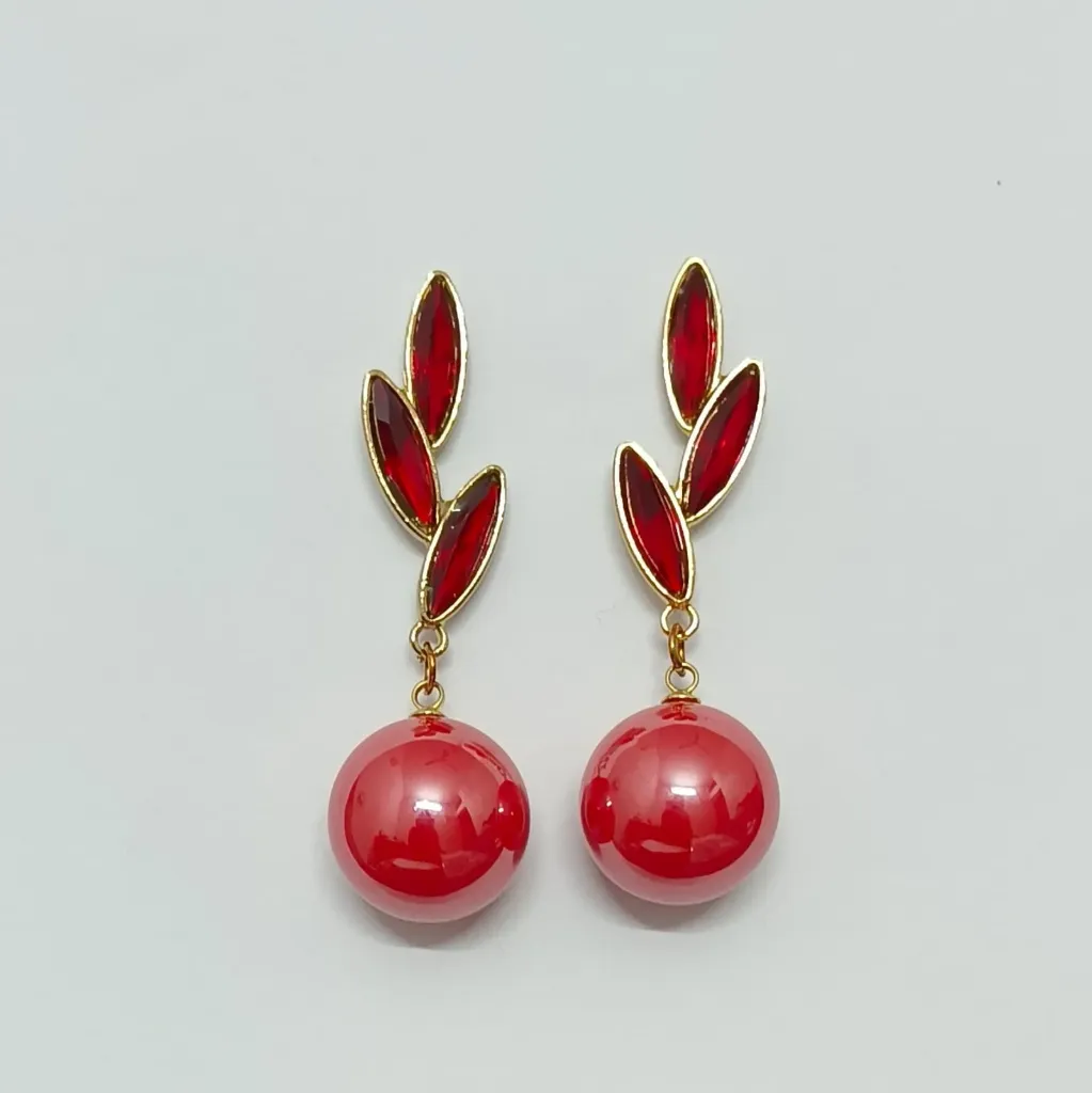 Colored Leaf Drop Earrings – Anti Tarnish