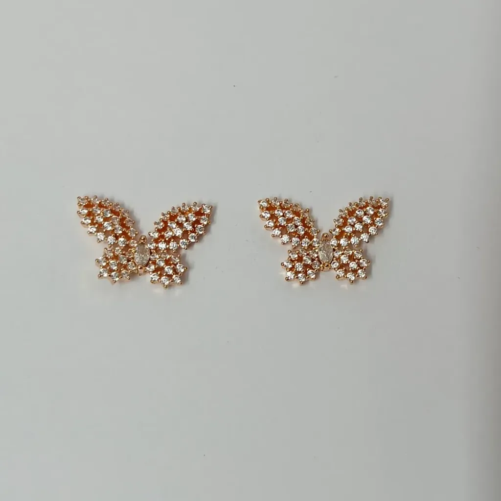 Crystal Butterfly Stud Earrings – Anti Tarnish