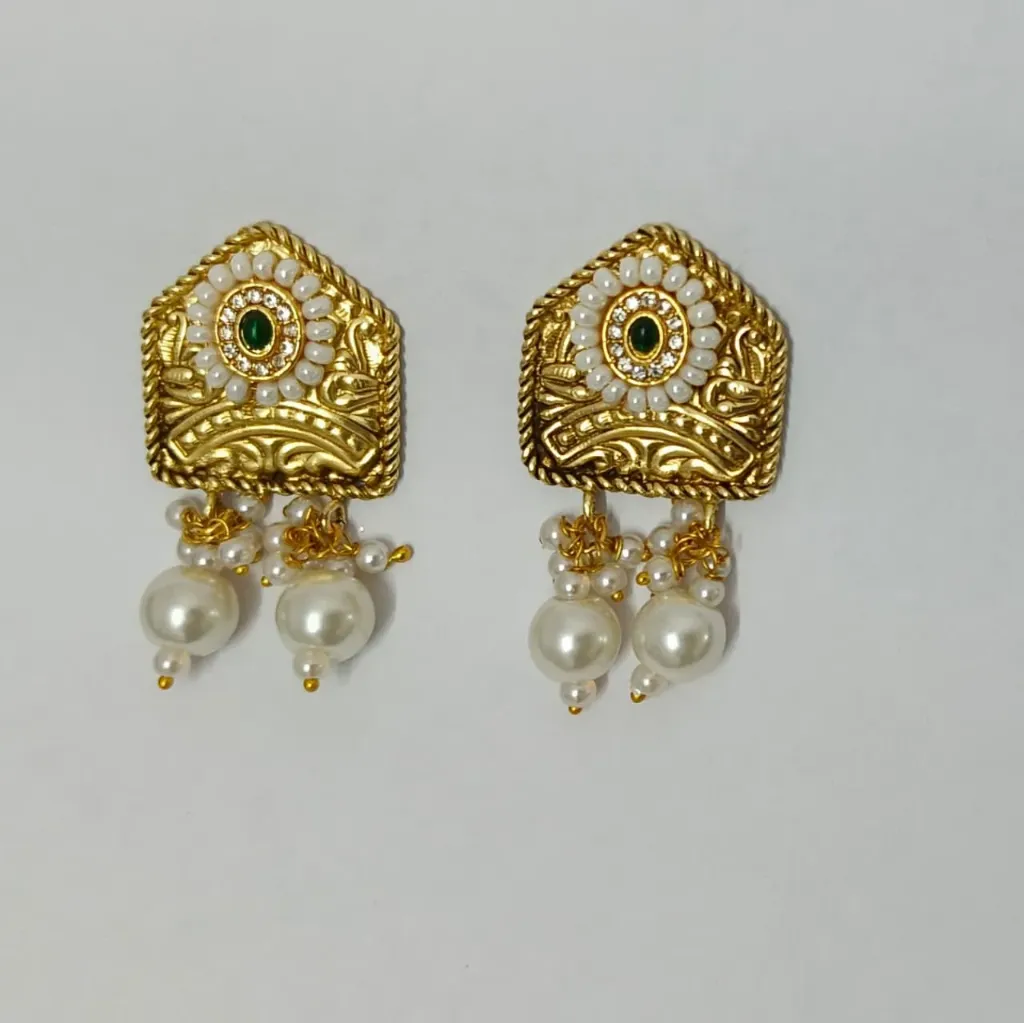 [KE002] Kashmiri Pearl Drop Earrings – Green Stone