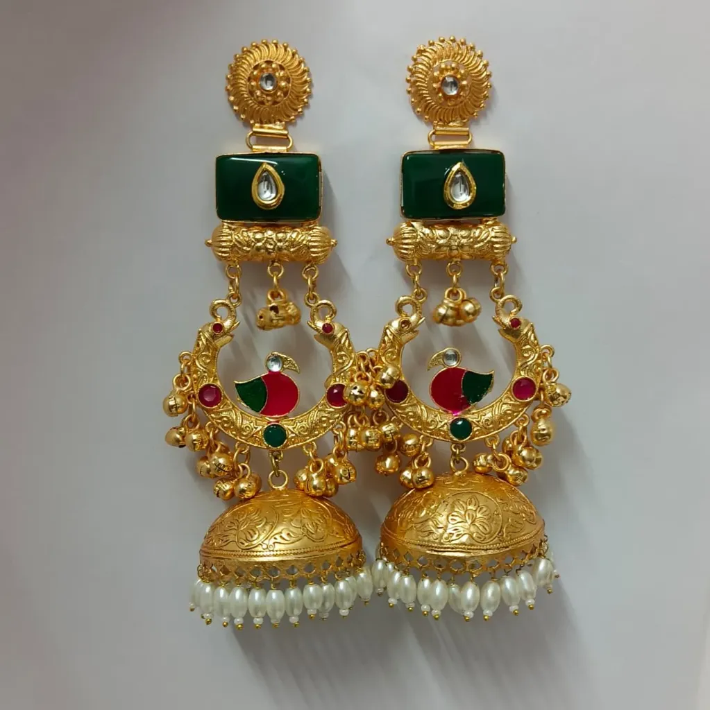 [KE012] Gold-Toned Bird Motif Green Stone Jhumka Earrings