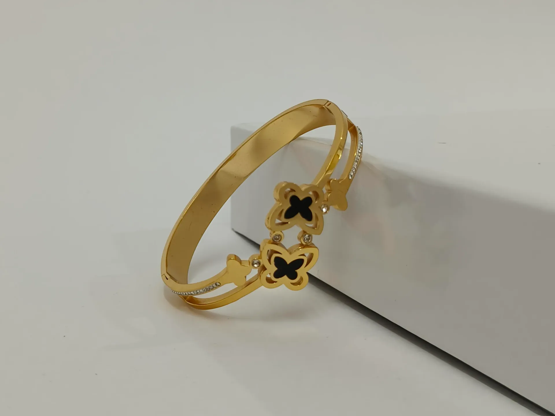 [ATBG022] Butterfly Crystal Anti Tarnish Bracelet