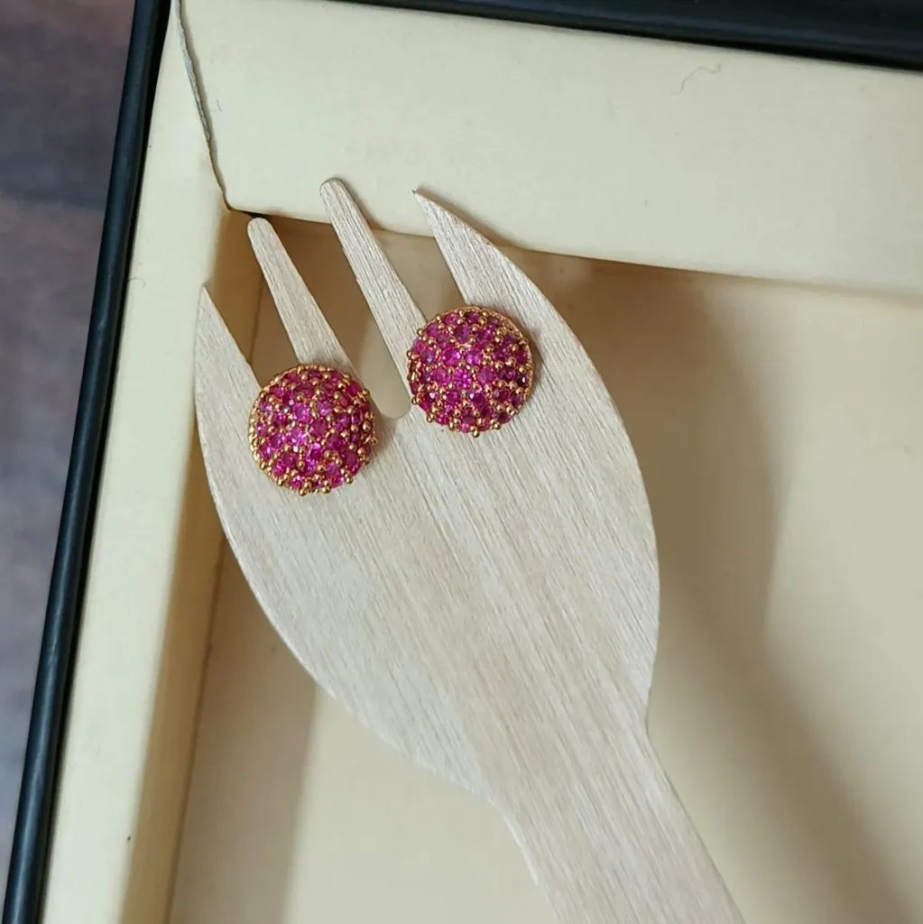 Sparkle Cluster Stud Earrings – Anti Tarnish