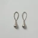 Minimal Teardrop Earrings – Anti Tarnish