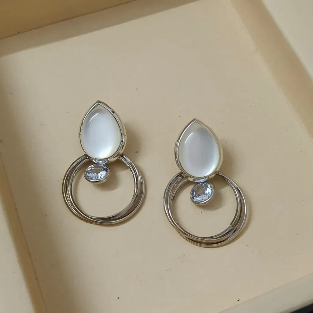 [ATES010] Pearl Drop Hoop Statement Earrings – Anti Tarnish