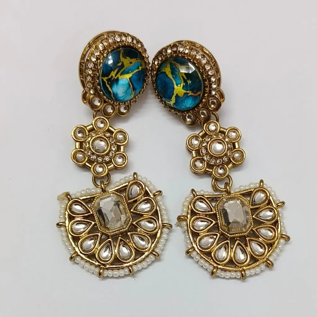 [EFSG014] Blue Firetone & Kundan Drop Earrings